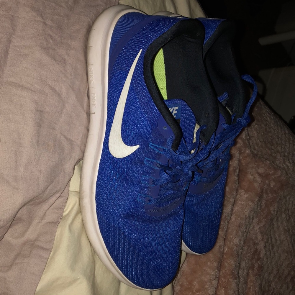 Blue Nike’s - Picture 2 of 6